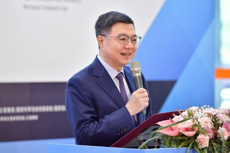 8月21日行政院長卓榮泰出席「台灣機器人與智慧自動化展」、「台北國際自動化工業大展」，並致詞