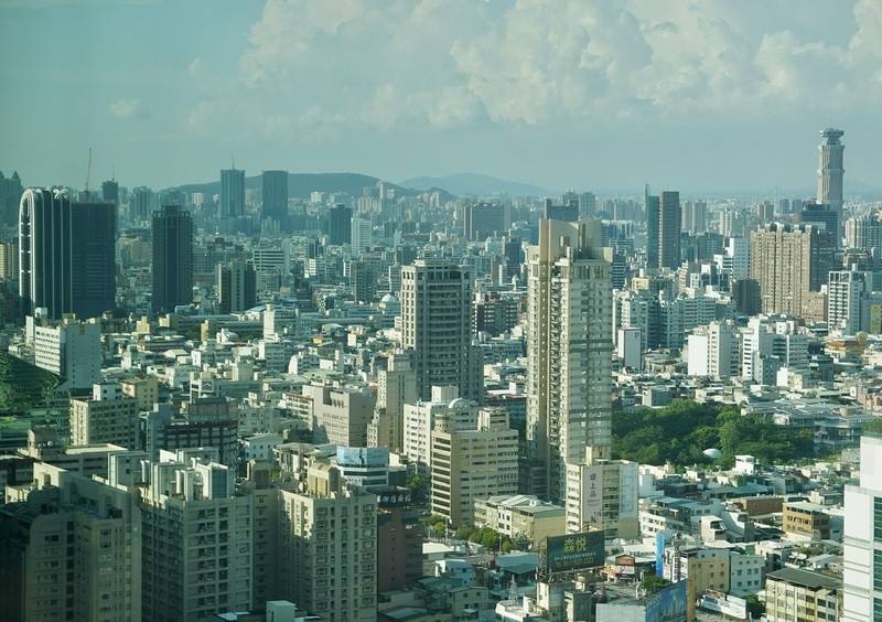 財政部23日表示，對無自有住宅的民眾新青安貸款絕對不會受影響，銀行審理過程會更加審慎，但絕對沒有所謂的「限貸令」。 (圖：中央社)