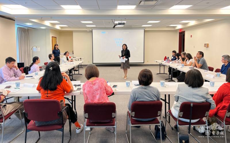 黎秀桂於典禮後召開2024-25學年度第一次校長會議