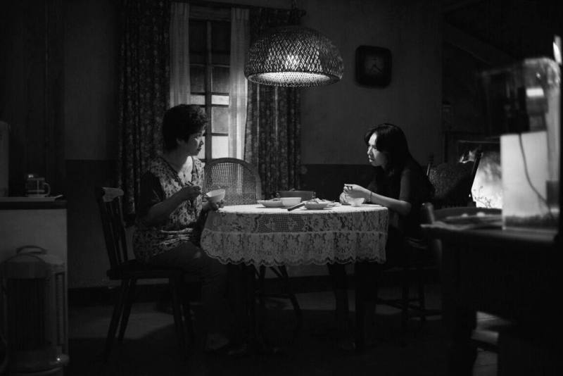 韓國釜山國際影展公布2項競賽單元入選片單，台灣導演林書宇新片「小雁與吳愛麗」入選智奭單元，將角逐評審團大獎「金智奭獎」。圖為電影劇照。（牽猴子股份有限公司提供）