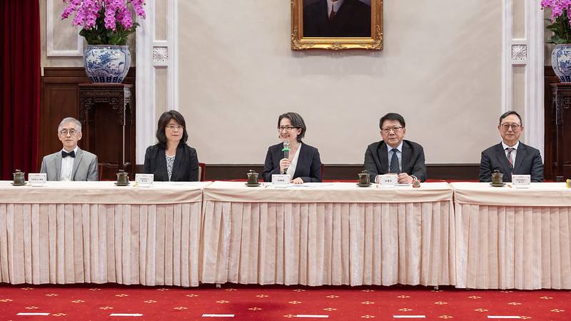 蕭美琴副總統30日上午主持「113年司法院正、副院長及大法官被提名人介紹記者會」