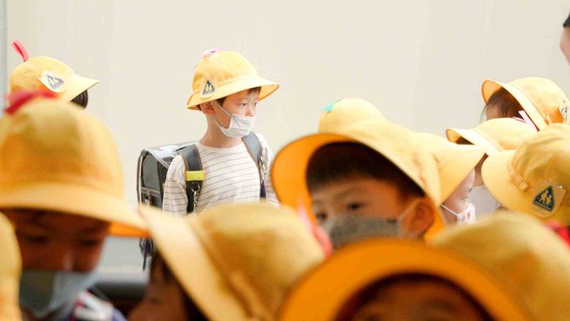 《日本人的養成》（The_Making_of_a_Japanese）費時一年追蹤東京公立小學