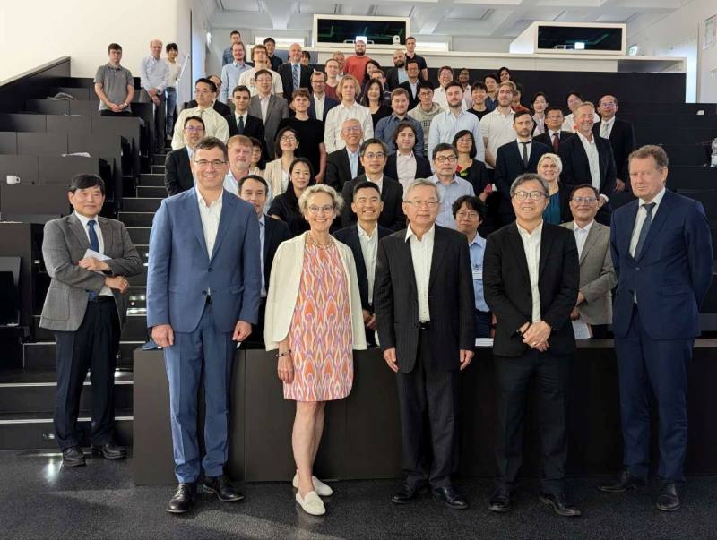 Group photo of participants of NSTC Semiconductor Workshop