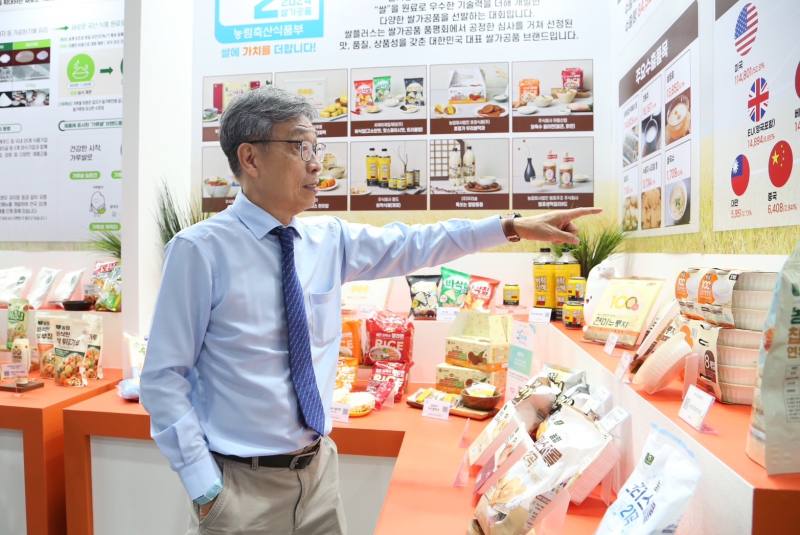 農業部陳駿季部長出席2024韓國農業展（Agri Expo)，行銷推廣臺灣智慧農業技術及各式優質農漁畜產品