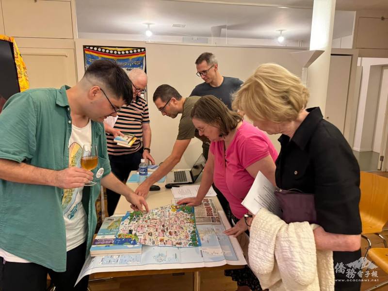 會後大家交流不斷