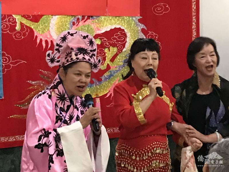 蕭小慧、章文華、詹美秀合演《遊龍戲鳳》