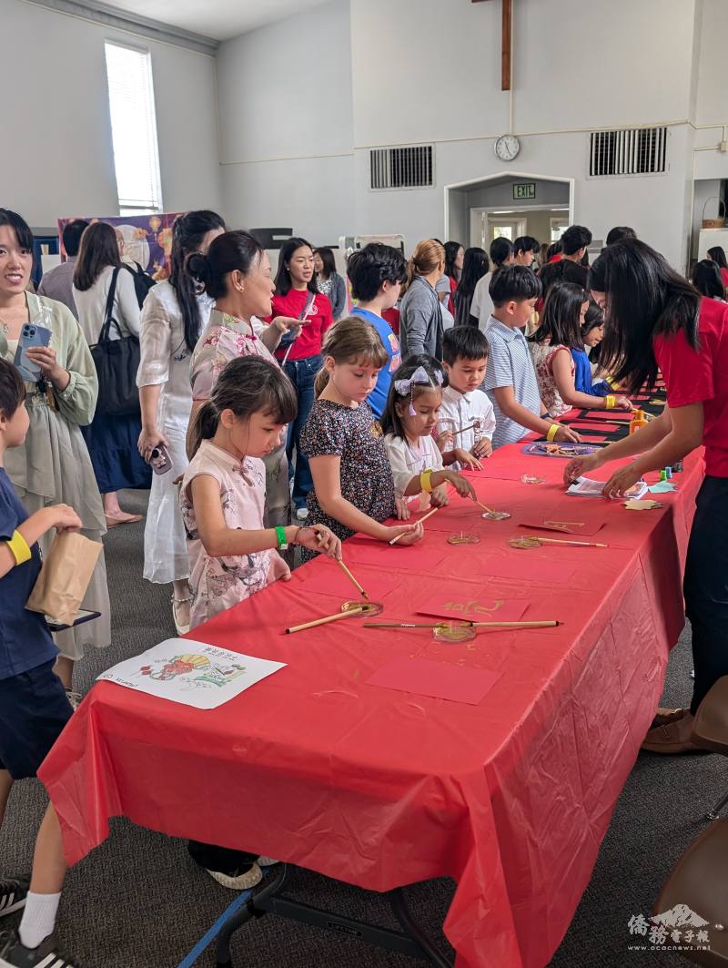 金墨中秋關卡及學生書法