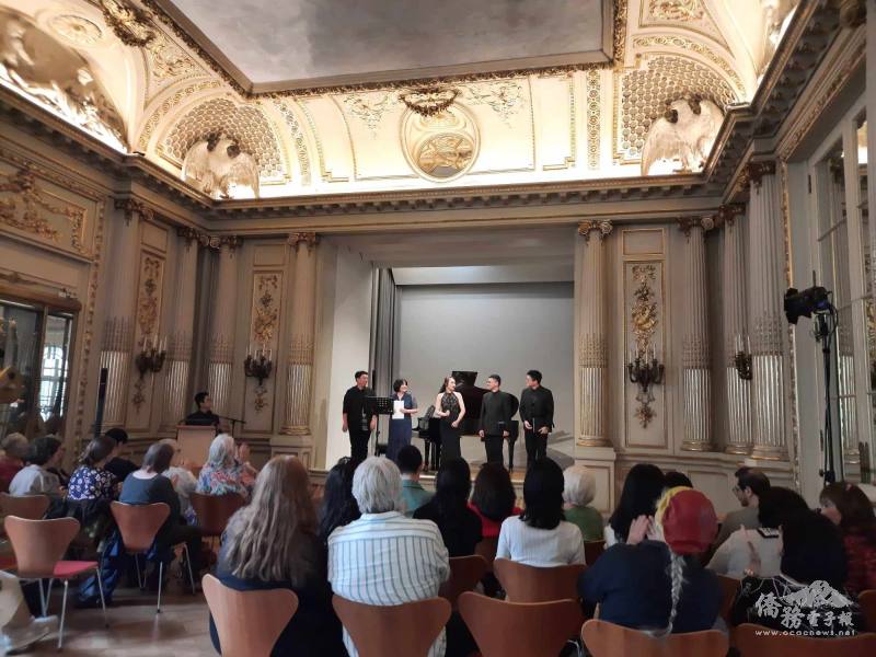 福爾摩沙迴旋曲音樂會在漢堡美術與工藝博物館的鏡廳演出