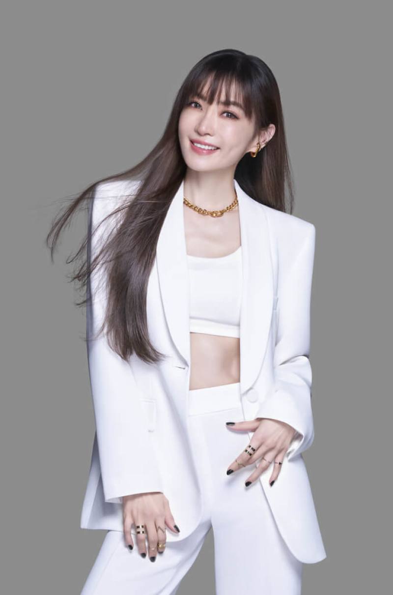 歌手謝金燕受邀參與「嗨！出發吧來台東」演唱會，她開心表示，出道那麼久竟然沒有在台東演出的印象，這次到台東要趁機來個小旅行，體驗台東好山好水。（台東縣政府提供）