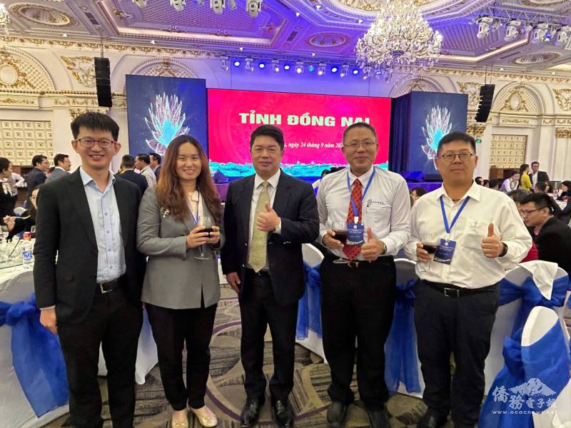 駐胡志明市辦事處處長韓國耀應邀出席同奈省2030重點發展發展 ，表示透過經貿交流加強兩國民眾相互了解以增進雙邊關係