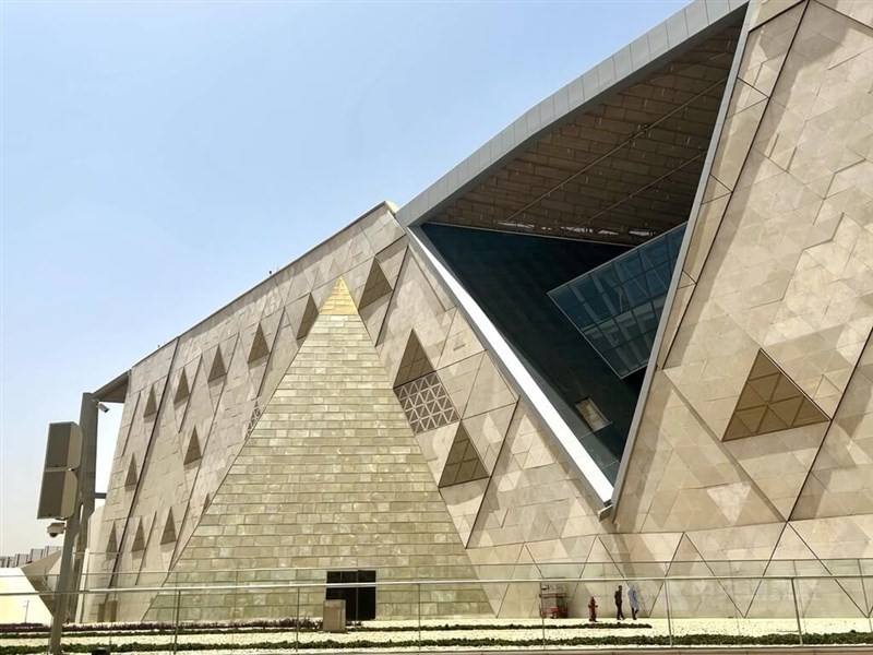 The main building of the Grand Egyptian Museum. 13. CNA photo