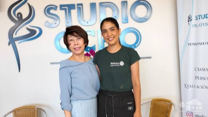 卡塞雷斯(右)的熱心助人令郭汶雪(左)印象深刻