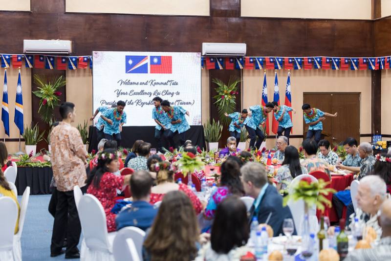 「繁榮南島 智慧永續」總統出席馬紹爾群島共和國海妮總統國宴