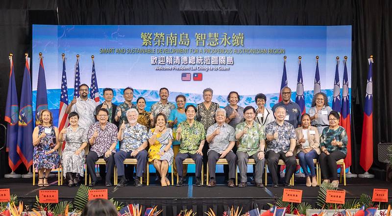 賴清德總統「繁榮南島 智慧永續」之旅，於關島當地時間5日午間（臺北時間同日上午）出席美國關島主流暨僑界人士午宴，感謝美國政府提供安全、尊嚴、舒適、便利的協助，讓此次出訪順利成行