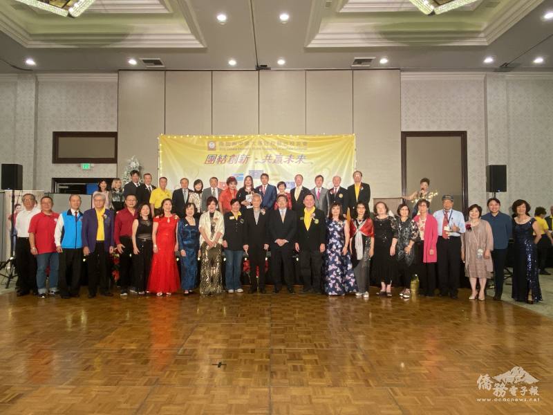 南加州中國大專院校聯合校友會新任工作團隊