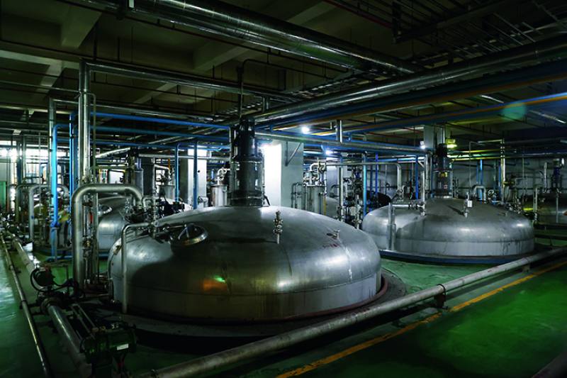 The Taichung Distillery of the Taiwan Tobacco and Liquor Corporation (TTLC) is the epicenter of rice wine production in Taiwan. The photo shows the facility’s stainless steel fermentation vats.​​