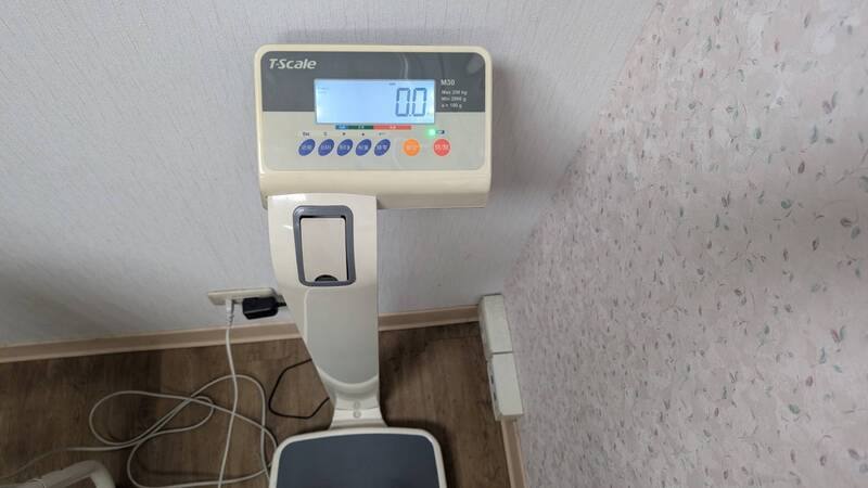 根據衛生福利部國民健康署2022年「國人春節期間體重控制電話訪問調查」，有39%民眾年後變胖，平均增加1.7公斤。圖為體重機示意圖。(中央社提供)