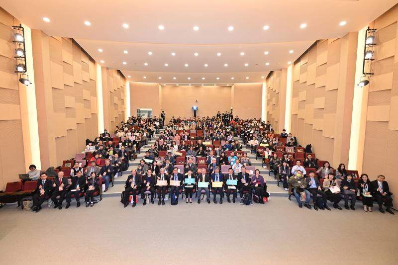 成果發表會現場多達200餘人與會，透過對談方式促進跨界交流，攜手各界推動淨零社會的全面轉型，為永續未來奠定基石。(國科會提供)