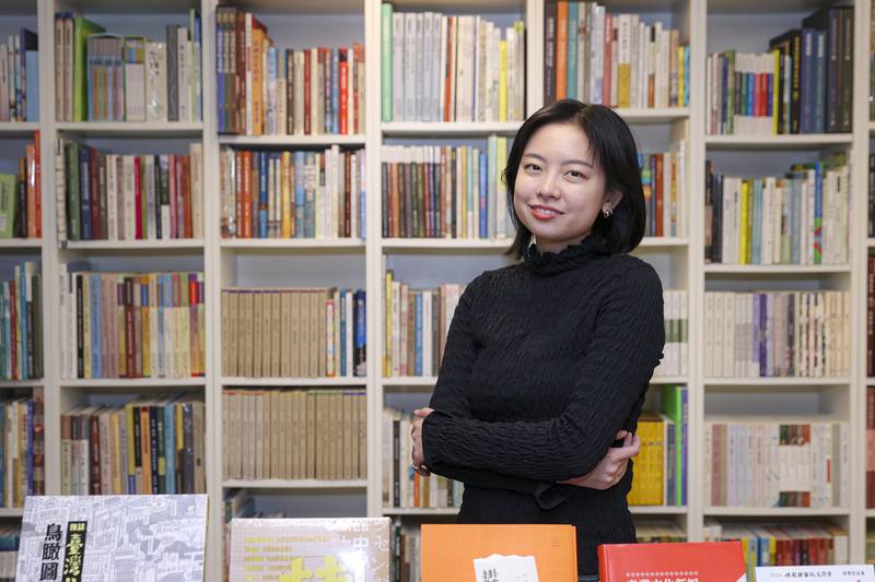 翻譯家金翎（圖）將楊双子作品「臺灣漫遊錄」譯成英文，並獲得美國國家圖書獎。金翎表示，台灣文學是最自由的華語文學，希望讓更多人看到台灣文學。