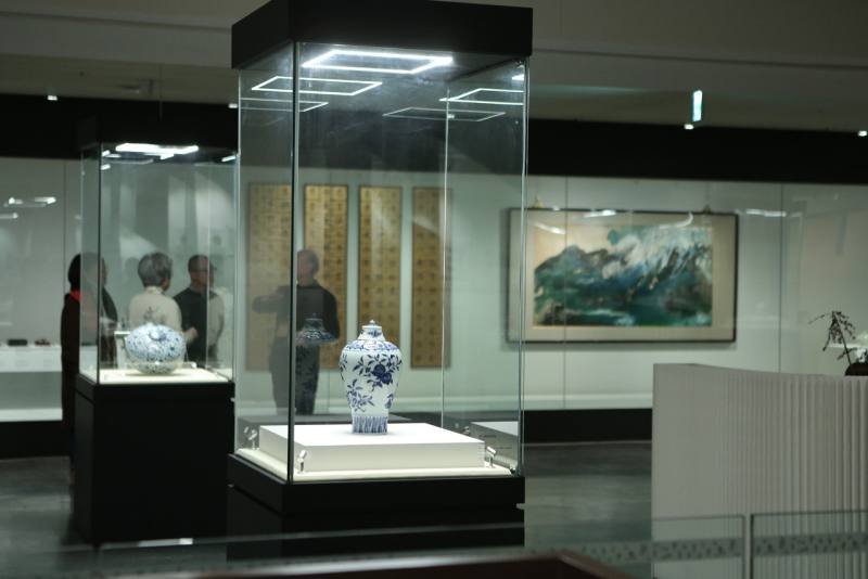 由台灣頂尖收藏家組成的《清翫雅集》今年適逢30週年，即日起至3月23日於史博館推出30週年收藏展。