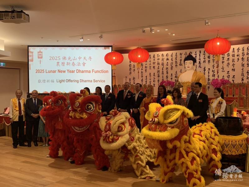 獻燈祈福活動情形