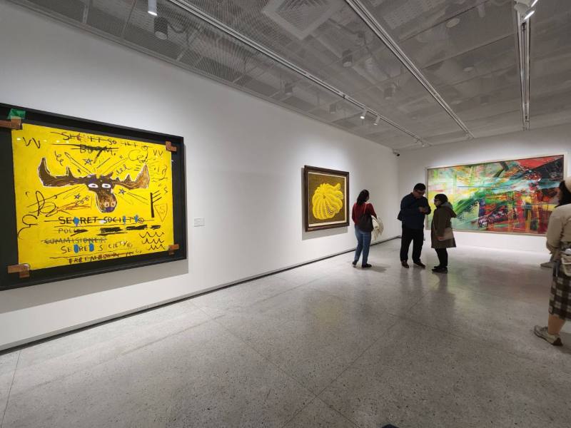 《清翫雅集》收藏家收藏範圍也包含當代重要西方藝術家，如尚-米榭・巴斯奇亞(Jean-Michel Basquiat)、草間彌生等人的作品。