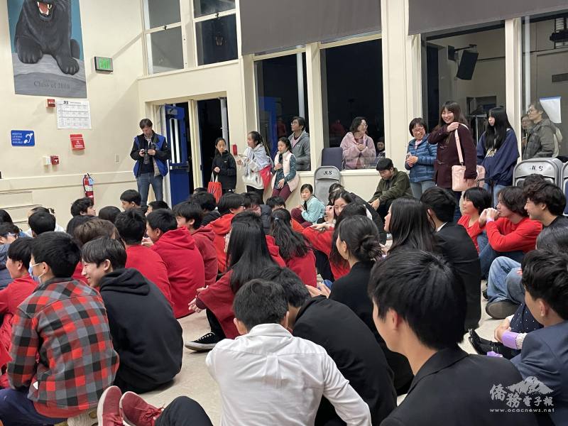 全校師生表演學生回響