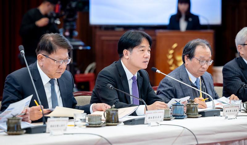 President Lai Ching-te presides over the third meeting of the Healthy Taiwan Promotion Committee.