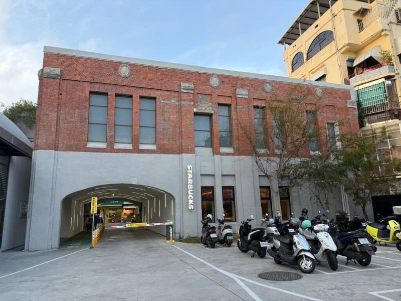 漢來物業接手高雄市鼓山魚市場經營，打造全新「新濱町海洋廚房」，15家日本知名餐飲品牌進駐，預計22日開幕。（高雄市海洋局提供）