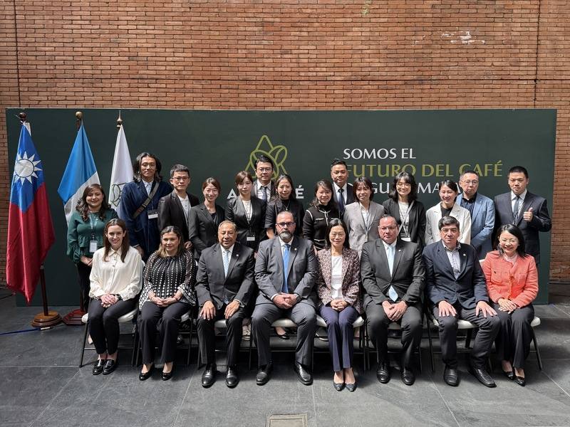 The “2025 Central America Coffee Economic and Trade Inspection Group" is visiting Guatemala. CNA photo March 4, 2025