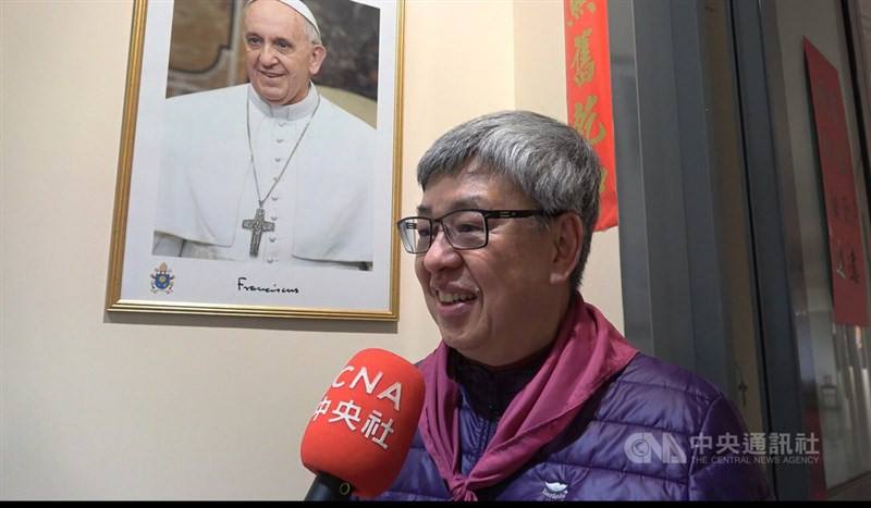 Former Vice President Chen Chien-jen (陳建仁), who is leading a group of Taiwanese church members on a visit to the Vatican, speaks to CNA reporter on Wednesday. CNA photo March 13, 2025