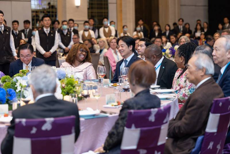 President Lai attends the Ministry of Foreign Affairs 2025 Spring Banquet.