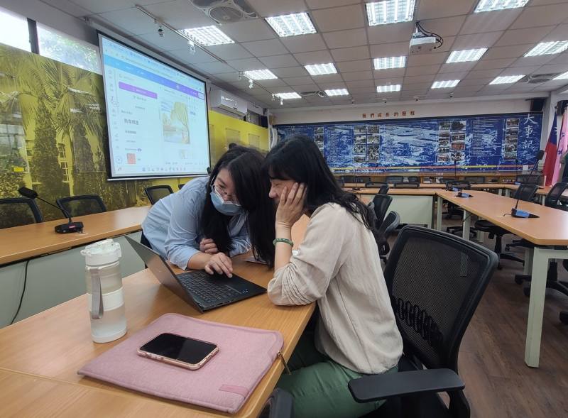 潛力教師基隆高中呂珮瑜老師引導基隆女中教師