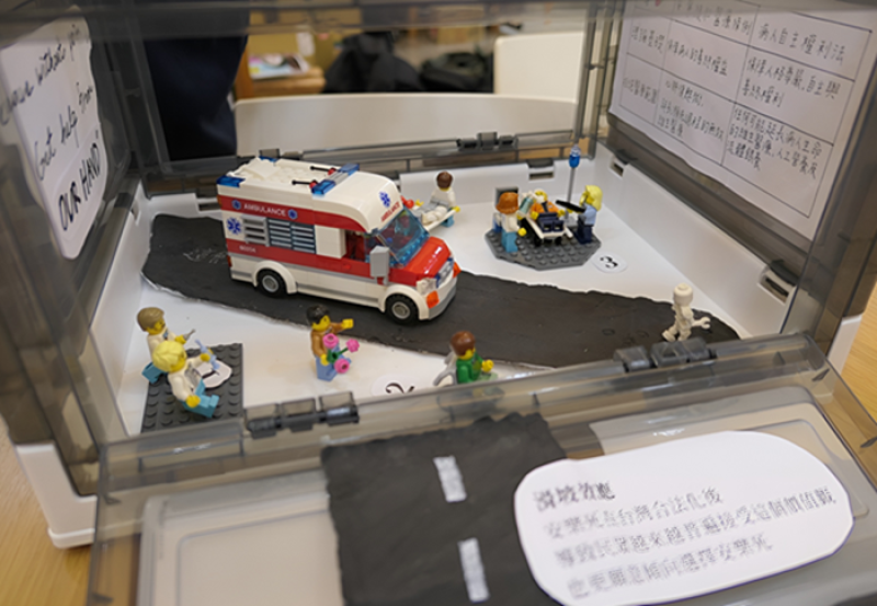 彰化女中學生製作「安樂死」議題展示箱