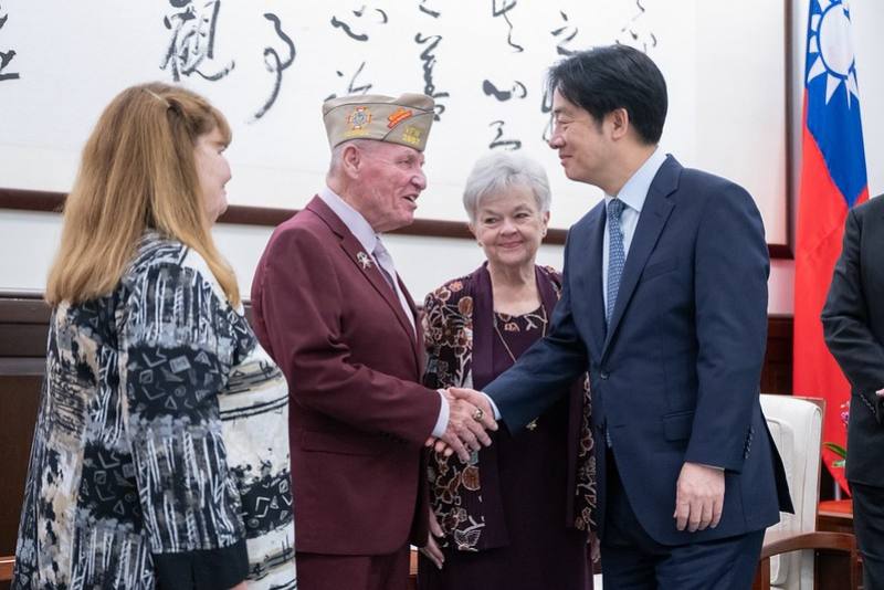 President Lai Ching-te meets with a delegation led by Alfred Lipphardt, commander-in-chief of the Veterans of Foreign Wars of the United States.