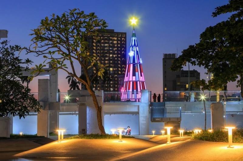 台南市2024年打造耶誕燈節「未來．新希望系列」，奪得美國繆思設計大獎（Muse Design Awards）概念設計的展覽與活動類金獎、燈光照明類金獎及旅遊類銀獎。（台南市政府提供）