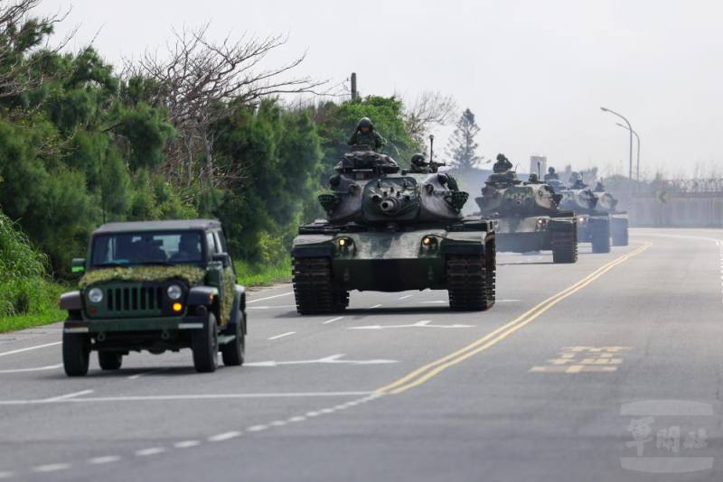 M60A3戰車戰術機動，準備執行應援作戰