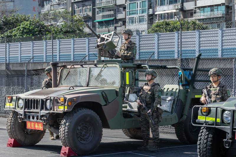 總統勗勉「立即備戰操演部隊-衛戍第二戰鬥隊」