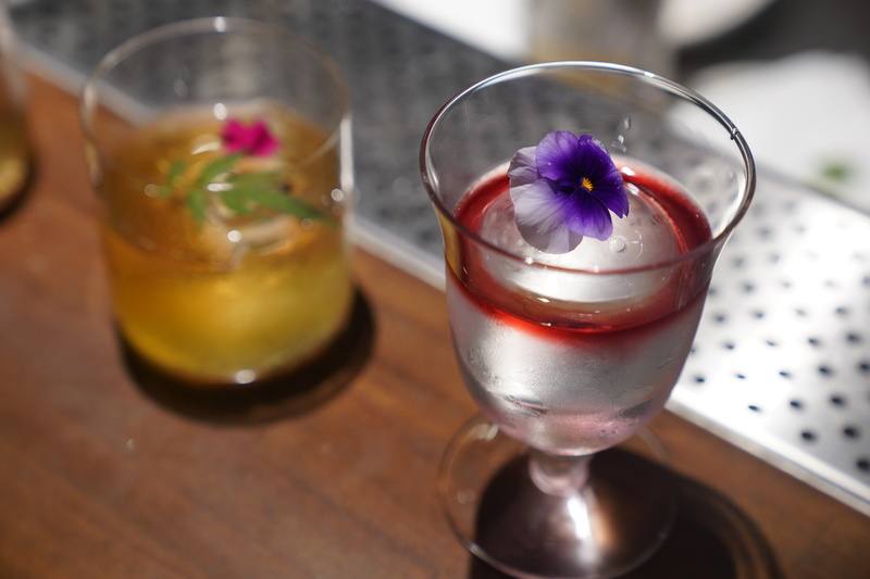 圓山大飯店與酒吧「Bar Mood Taipei吧沐」合作，聯名打造全新酒吧「覓到by吧沐」（Meet by Bar Mood），20日舉辦開幕記者會，重新演繹台灣在地酒款的獨特風味