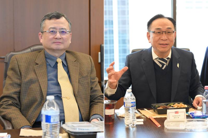 類延峰 (左)、張和明 (右) 致詞