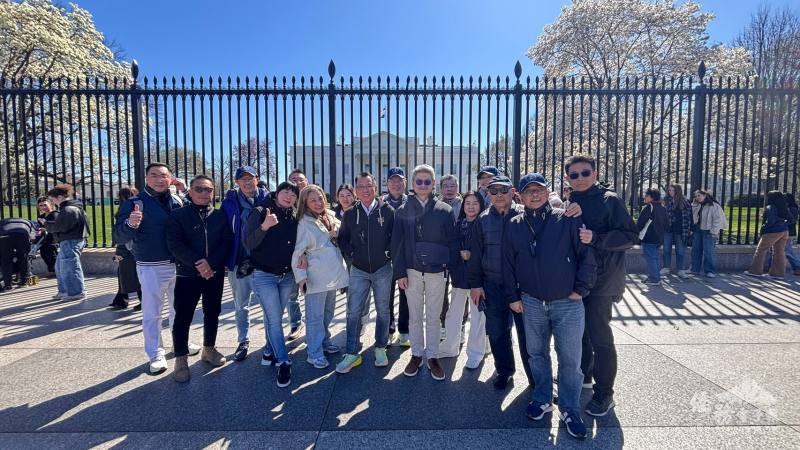 臺灣政大華商經貿班參訪白宮