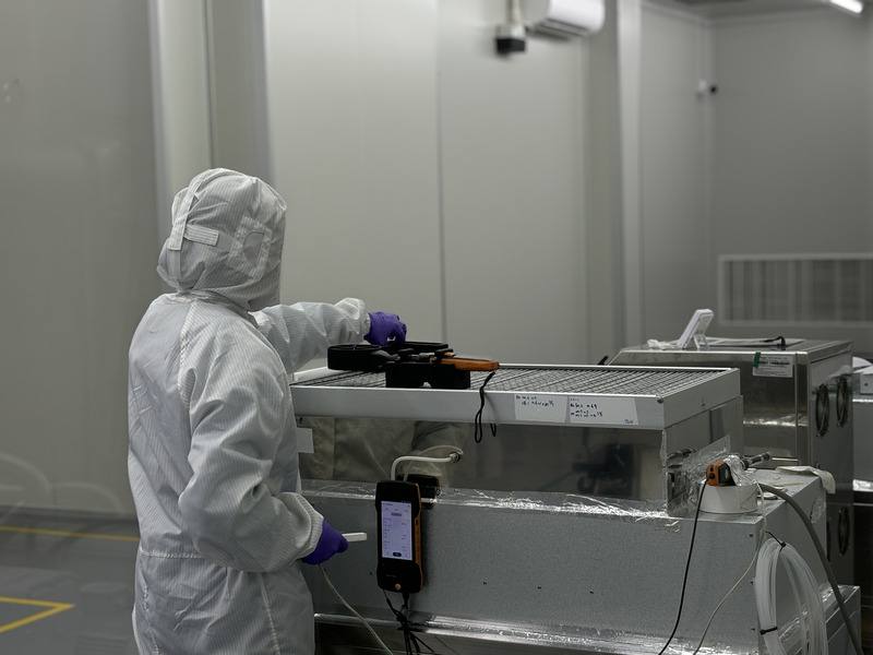 鈺祥近期在台南柳營分別成立柳工廠和柳環廠2座再生中心，分別進行濾網和濾筒回收等工作，並自建無塵室環境，檢測再生型化學濾網出貨品質