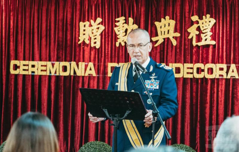 富亞翁多上將致詞。（軍聞社記者陳軍均攝）