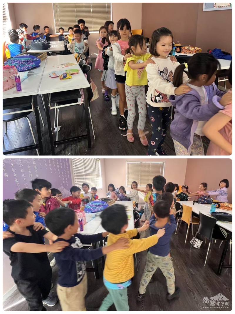 學生們邊唱〈三輪車〉邊行進