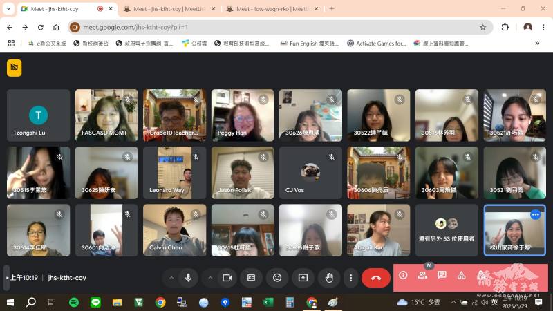 Group pictures took after the breakout discussion.