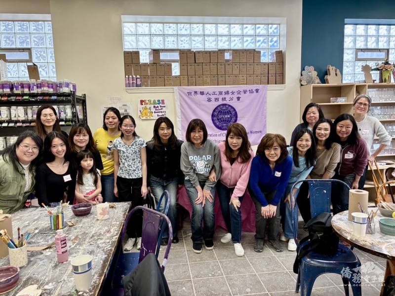 世華密西根分會成員及參與者合影留念