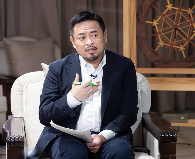 勞動部公務員之死，促使勞動部、考試院啟動職場霸凌防治修法；勞動部長洪申翰盼「不讓任何人被遺漏」，不論勞工或公務員，希望申訴、調查等機制一致