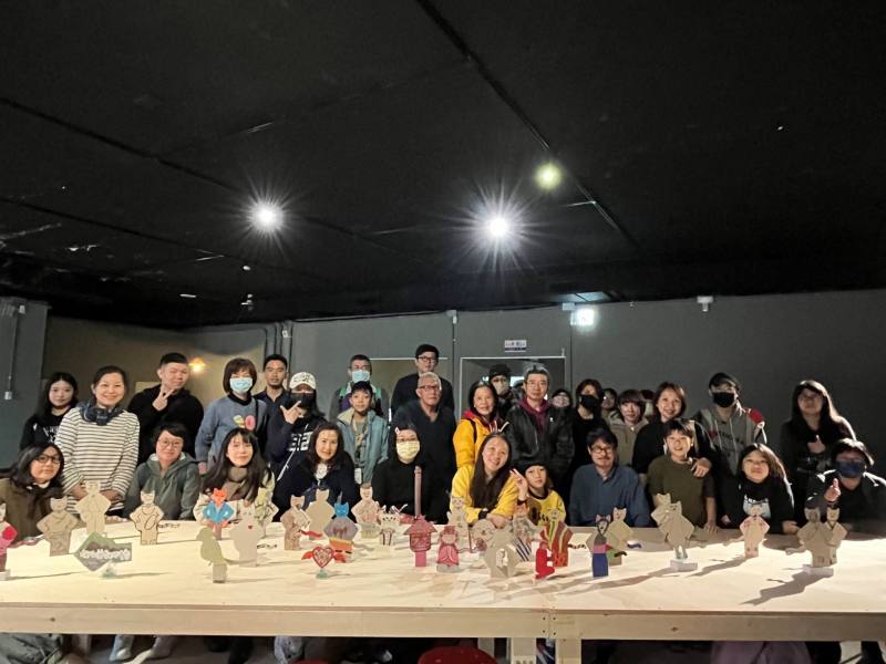 《捕風捉影》工作坊大合影（C-LAB提供）