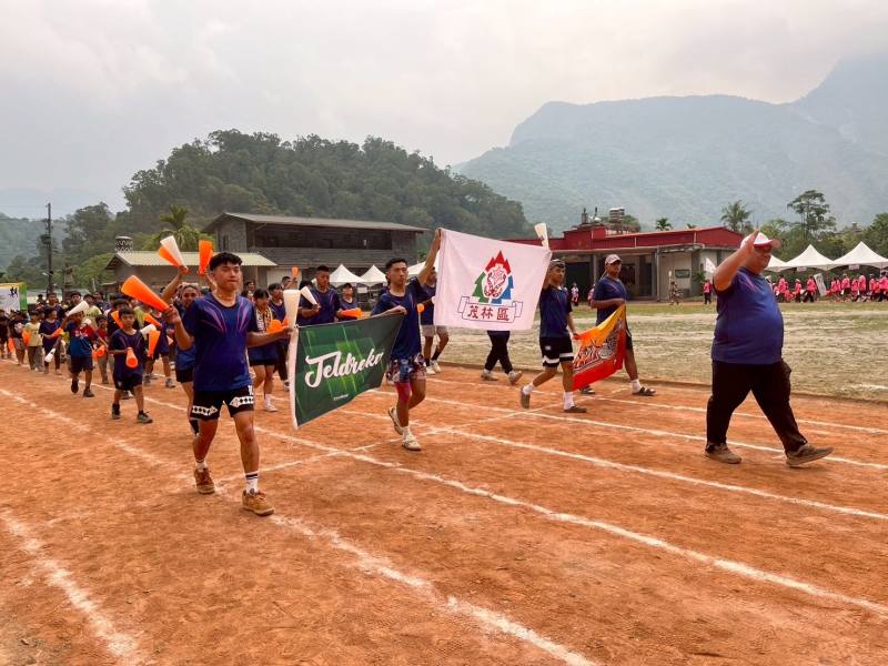 高雄市茂林區第十屆運動會暨原住民族傳統競技活動開幕典禮運動員進場