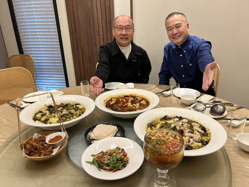 在美國起家的「不二老罈子酸菜魚」2025年至台北展店，為到台中試水溫，祭出快閃優惠，7日起前20名到餐廳用餐可以「1元」加點酸菜魚1份